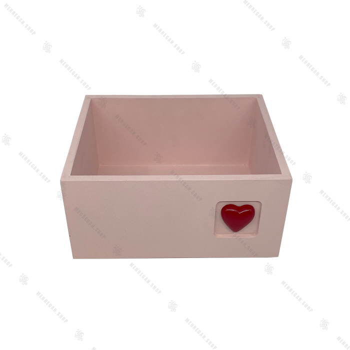 جعبه چوبی صورتی با قلب سایز بزرگ